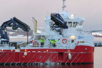 Nokre av dei kjekke arbeidsmaurane. Alle fotos tatt av Ulstein Verft v/Egil Reidar Ørsal.