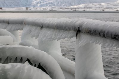 Icing railing