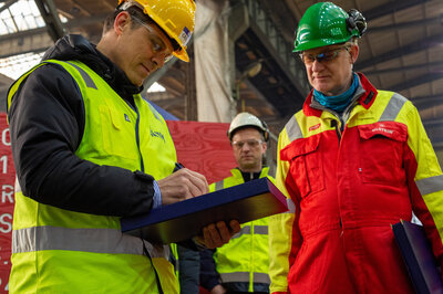 NB321 3565 steelcutting