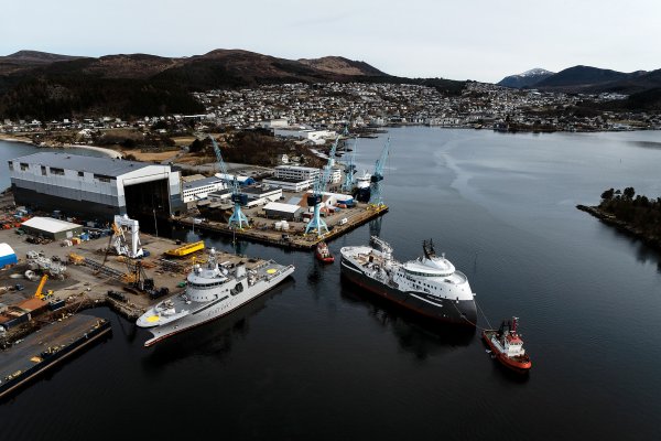 Ulstein Olympic Utdocking web 3