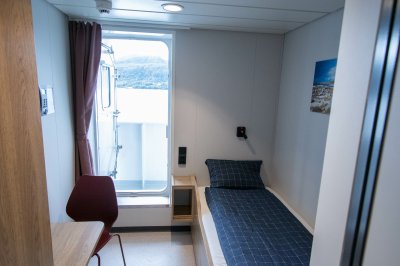 Cabin with balcony
