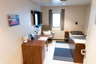 Single cabin 3