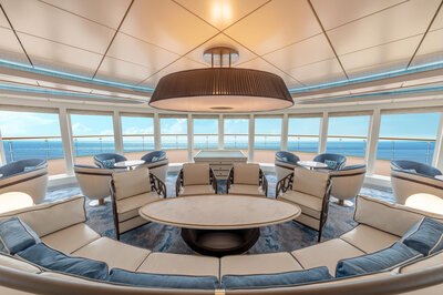 The observation deck on the Sylvia Earle.