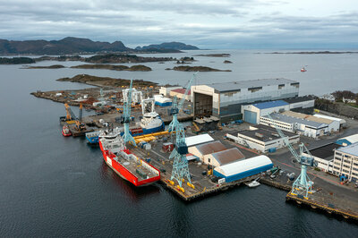 Esvagt Leah and Esvagt Heidi at Ulstein Verft, photo by Uavpic.com.