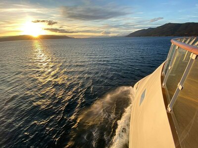 Greg Mortimer out cruising, photo by Peter Szyszka.