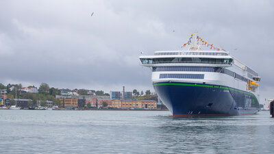 Color Hybrid Dressed Up For Naming In Sandefjord Glenn Walmann Color Line