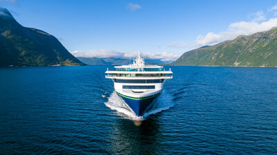 Color Hybrid front view.