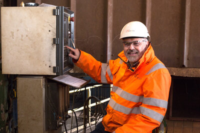 Knut Flage, Vessel Operations Manager in Nexans, got the honor of starting the steel cutting process on Nexans' new flagship C/S Aurora.