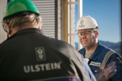 Ulstein's Adolf Espeseth in meeting with Stein Jarle Brunvold at DNV GL.