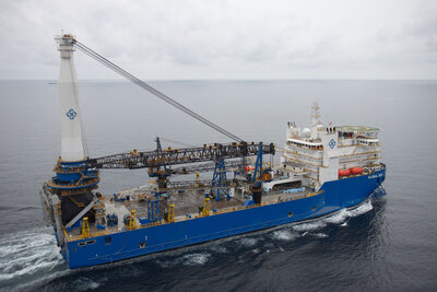 The original Global 1201 vessel.