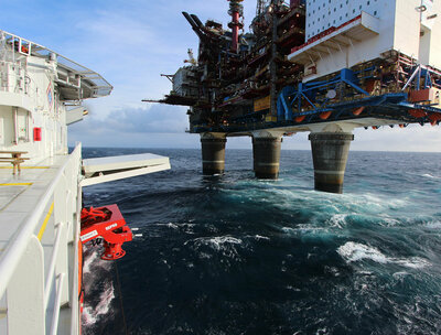 An ROV deployed next to the oil rig