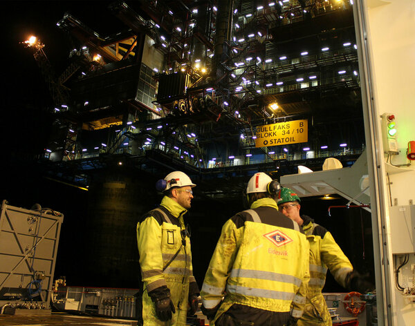 Night at the oil field