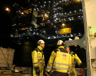 Night at the oil field